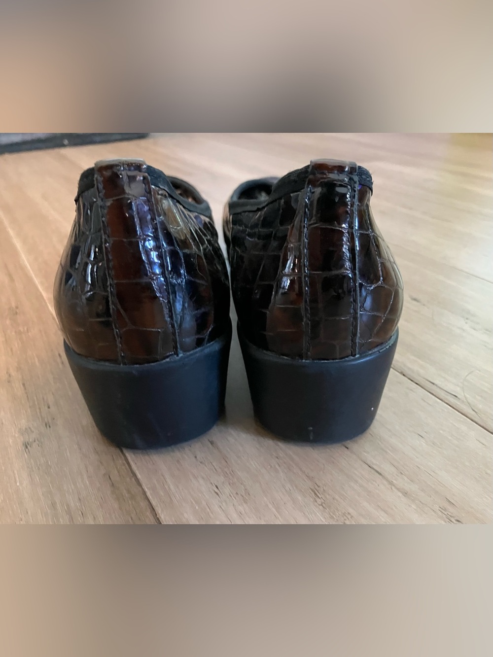 Josef Seibel European brown textured leather women’s heeled loafers. Size 10.5 - Picture 5 of 8